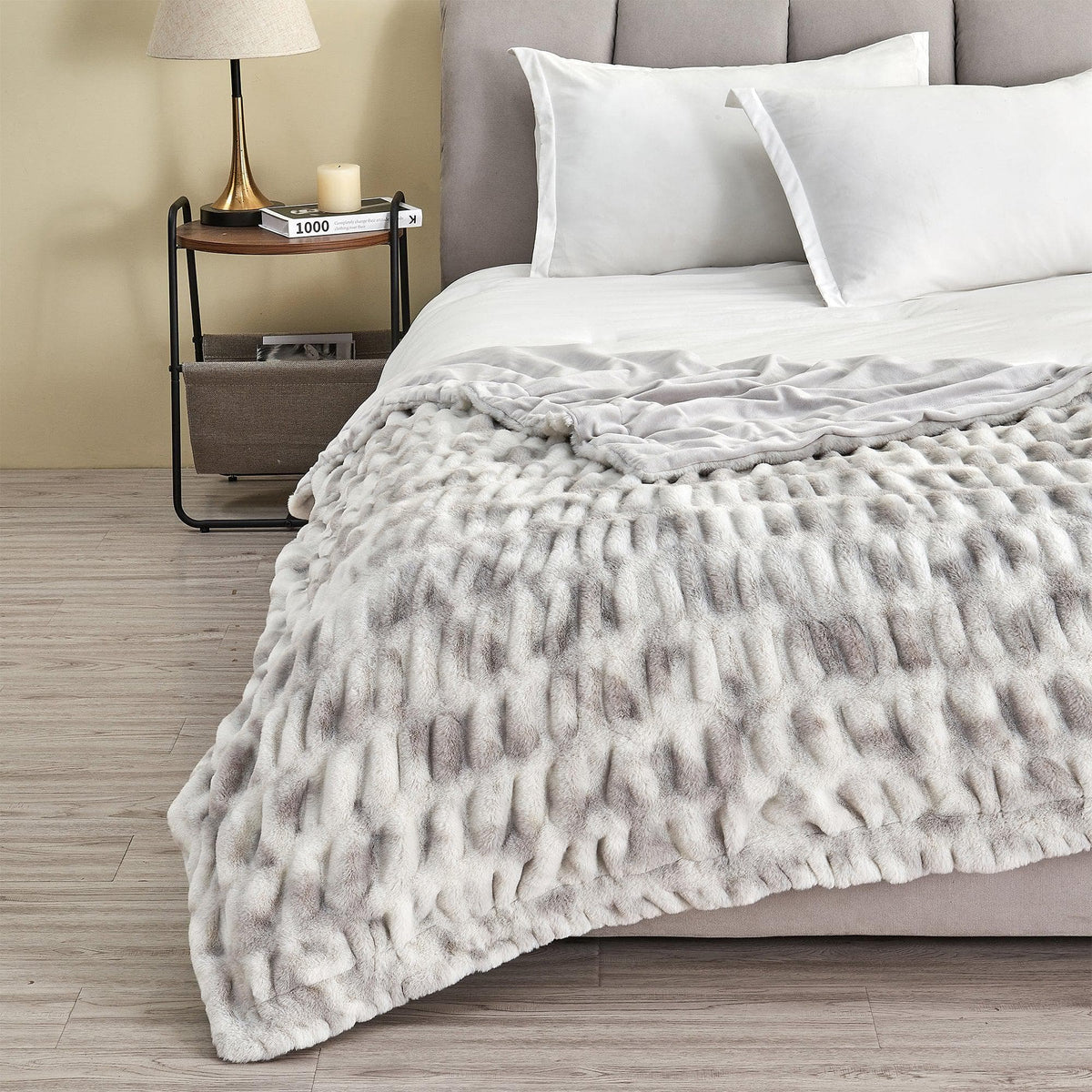 Ruched Faux Fur Throw Blanket - Alondra Collection